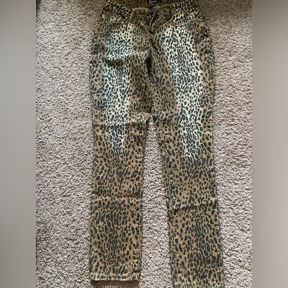Size 7 Sizzle Leopard denim jeans